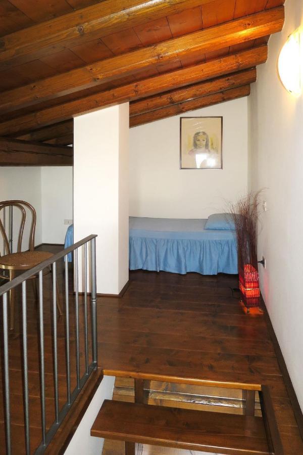 Apartment La Corte Bricca - Bilo C By Interhome Castana  Kültér fotó